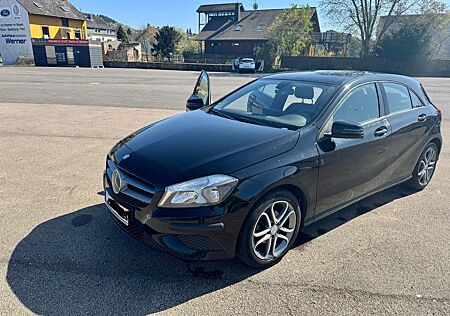 Mercedes-Benz A 180 Style Style