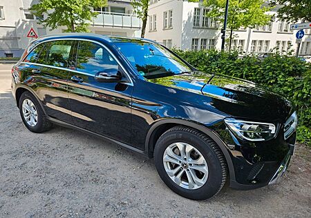 Mercedes-Benz GLC-Klasse GLC 200 GLC -Klasse GLC 200 d 4Matic 9G-Tronic