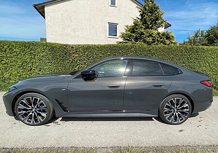 BMW i4 eDrive40 M Sport PRO, Voll,PSD, Servicepaket