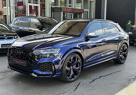 Audi RS Q8 RSQ8 quattro Aut. / HD Matrix / Sportabgas / ...