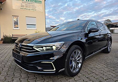 VW Passat Variant Volkswagen Passat Var GTE AHK Matrix StHz Side Keyless 18''
