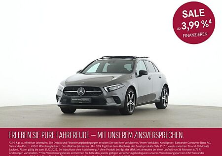 Mercedes-Benz A 250 e Night Progressive Pano LED Kamera MBUX