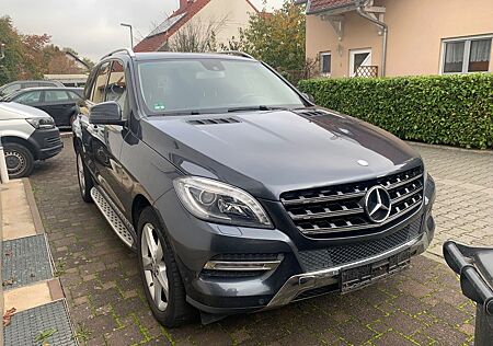 Mercedes-Benz ML 250 BlueTEC 4MATIC -