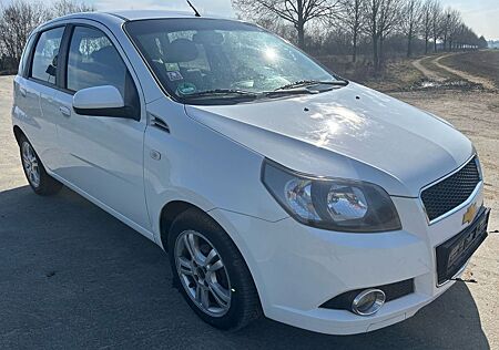 Chevrolet Aveo Schrägheck LT