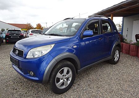 Daihatsu Terios gebraucht kaufen Daihatsu Terios 1.5 Top S 4WD