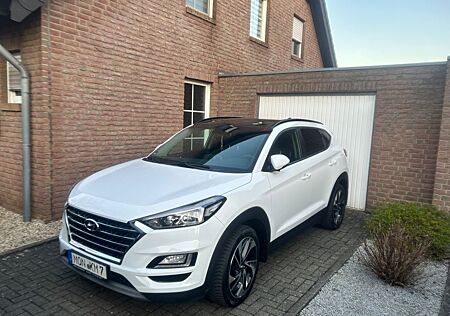 Hyundai Tucson 1.6 T-GDI Premium 2WD DCT Premium