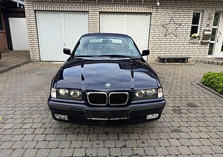 BMW 318i Cabrio