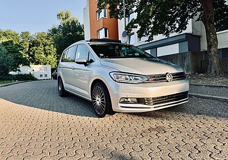 VW Touran Volkswagen 2.0 TDI SCR DSG Comfortline 7 Sitzer !