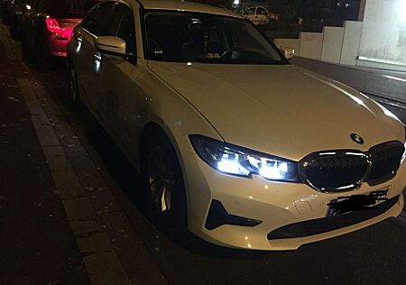 BMW 320d Automatik (FP) Scheckheft nur / 8xAlu