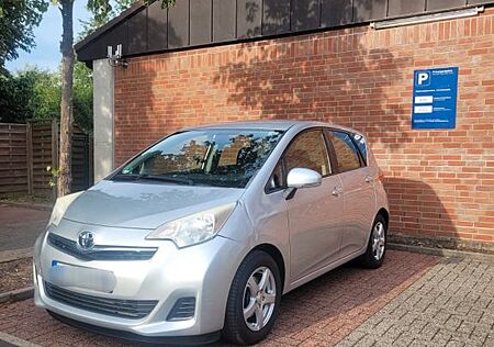 Toyota Verso-S , Perfektes Familien Auto