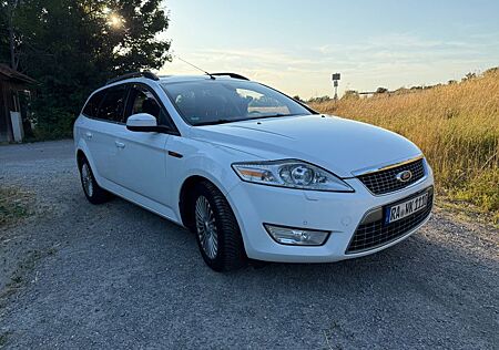 Ford Mondeo 2,0TDCi 103kW DPF Ghia Turnier 6-tron...
