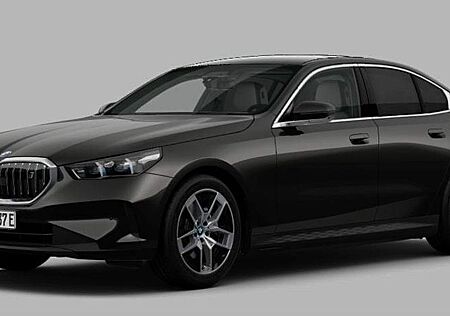 BMW i5 Lim. 40 eDrive/EXCLUSIV/NP93t€/SITZKLIMA/PANO