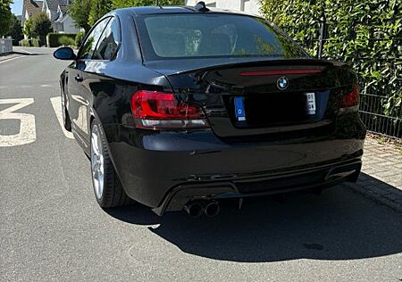 BMW 125i Coupé -