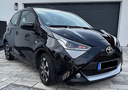 Toyota Aygo (X) Aygo (X) Car Play/ Kamera/Automatik/