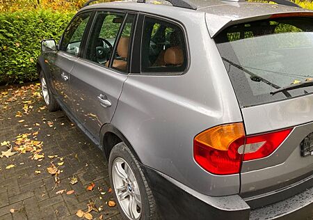 BMW X3 2.5i -