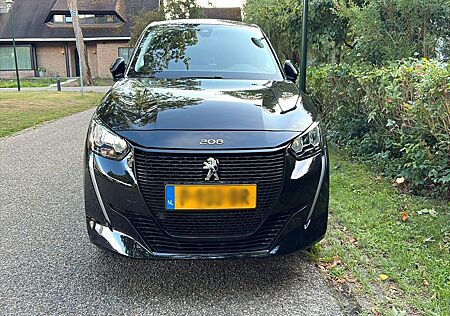 Peugeot e-208 136 Active Pack Active Pack
