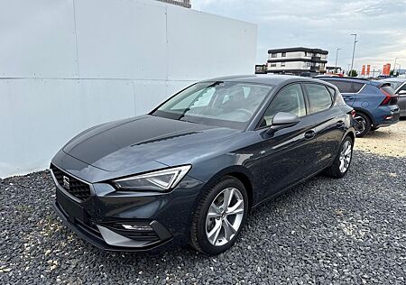 Seat Leon FR 1.5 TSI MATRIX NAVI SHZ ACC KESSY 1.5...