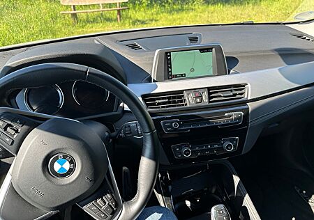BMW X2 sDrive18i Advantage Advantage