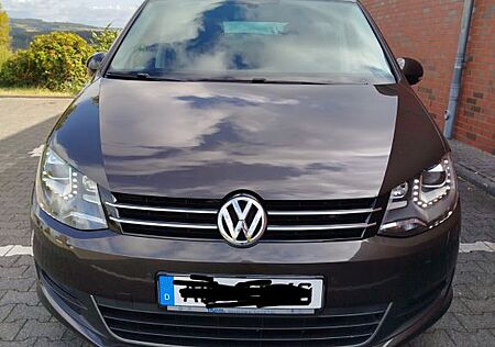 VW Sharan Volkswagen 2.0 TDI DSG 130kW BMotion Technology ...