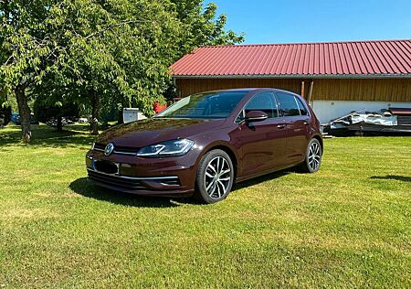 VW Golf Volkswagen 1.4 TSI 92kW Sound