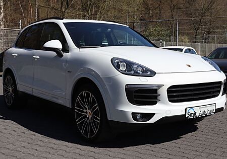 Porsche Cayenne Diesel 3.0 TDI Platinum Edition/Panorama