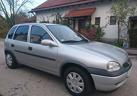 Opel Corsa 1,2i Automatik 5trg.Edition 2000 4AB §4/27