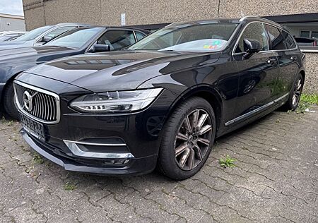 Volvo V90 D5 Inscription AWD - VOLLAUSSTATTUNG
