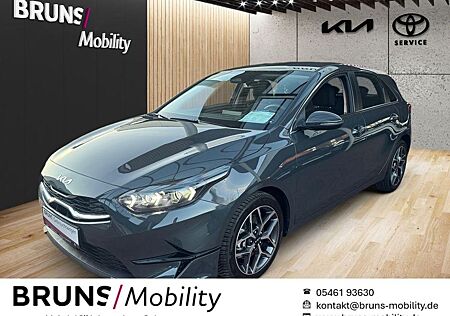 Kia Cee'd Ceed 1.5T 140 DCT7 Spirit Navi LED ACC Sitzheizu