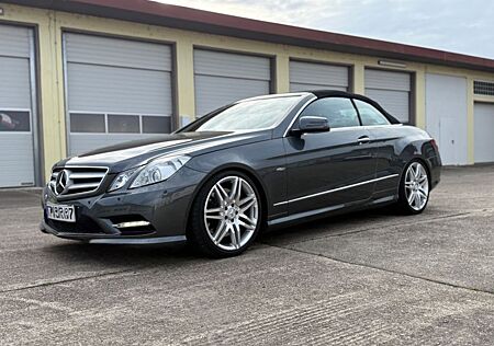 Mercedes-Benz E 500 Cabriolet BlueEFFICIEN. AVANTGAR...