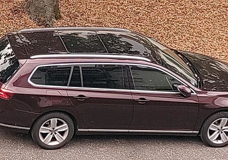 VW Passat Variant Volkswagen 2.0 TDI Highline Variant Highline