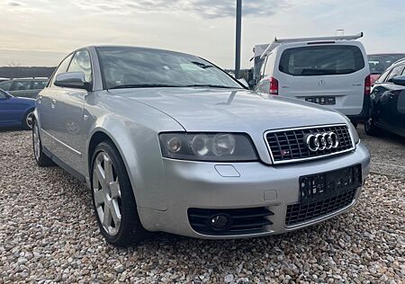 Audi S4 V8 Limousine 4.2 quattro 110tkm