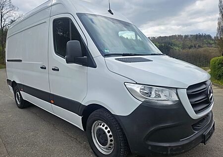 Mercedes-Benz Sprinter 317 Kasten L2H2 Navi AHK Klima