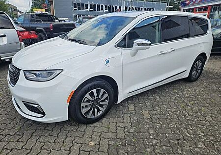 Chrysler Pacifica Limited Hybrid-unfallfrei- US-Direkt Import