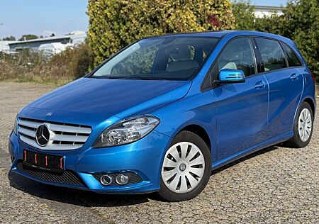 Mercedes-Benz B 200 * 7 G Automatik * AHK * 1. Hand * Tempomat