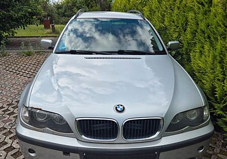 BMW 318i touring -