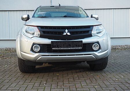 Mitsubishi L200 Plus Doppelkabine 4WD Kamera AHK