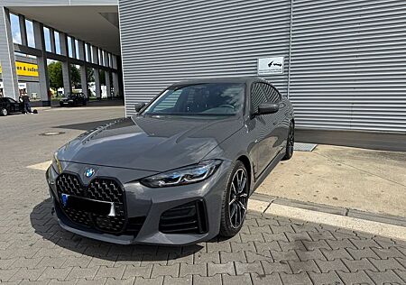 BMW 430i Gran Coupé M Sport dravitgrau metallic