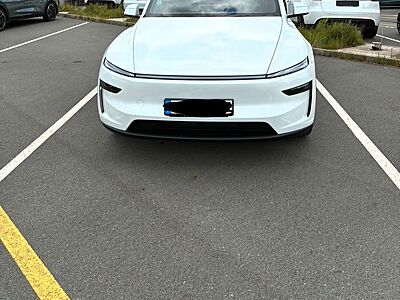 Tesla Model Y Premium Maximale Reichweite RWD - 2026