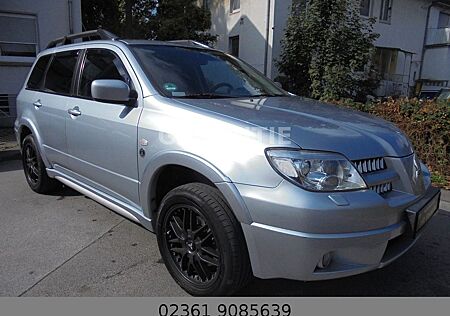 Mitsubishi Outlander 2.4 DAKAR 4X4| Automatik/Klima/AHK/