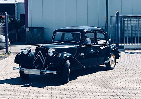 Citroën Traction Avant 11CV BL Legere