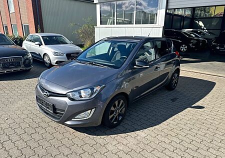 Hyundai i20 FIFA World Cup Edition Klima Tüv Neu