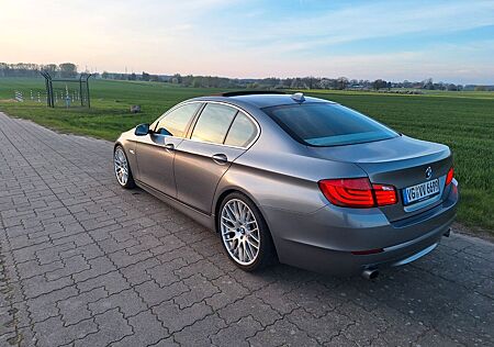 BMW 535i xDrive A Luxury Line Luxury Line