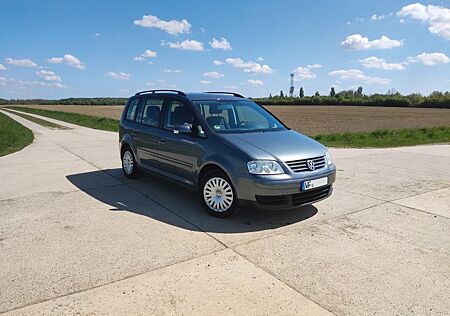 VW Touran Volkswagen 1.6FSI Trendline AHK GRA Winterpaket