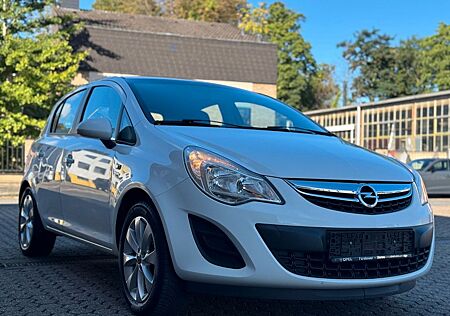 Opel Corsa D Active PDC GUT ZUSTAND1 HAND