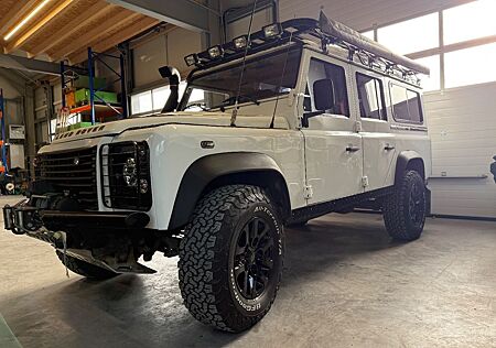 Land Rover Defender 110 TD4 Station Wagon E E