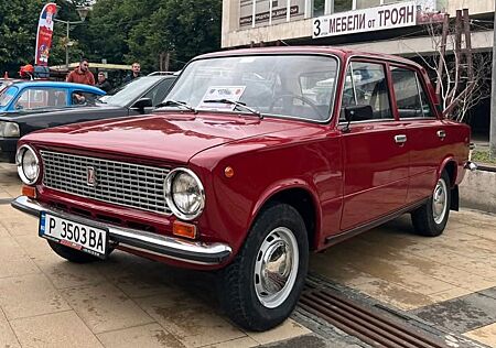 Lada 1200