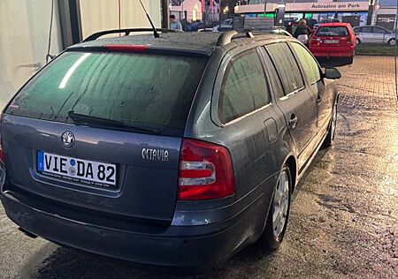 Skoda Octavia Combi 2.0 FSI