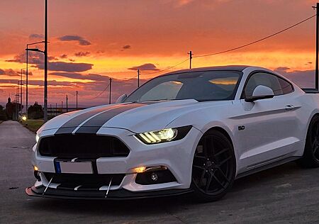 Ford Mustang GT 5.0 V8