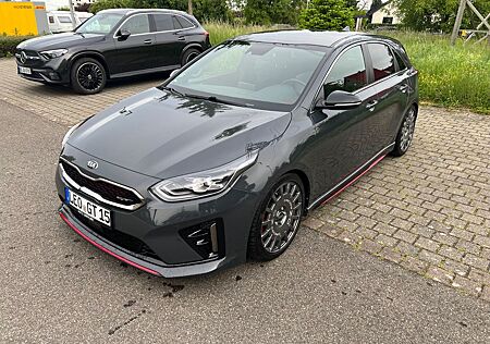 Kia Cee'd / Ceed 1.6 T-GDI GT GT