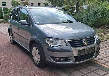 VW Touran Volkswagen 2.0 TDI 125kW DSG DPF - 7 Sitzer